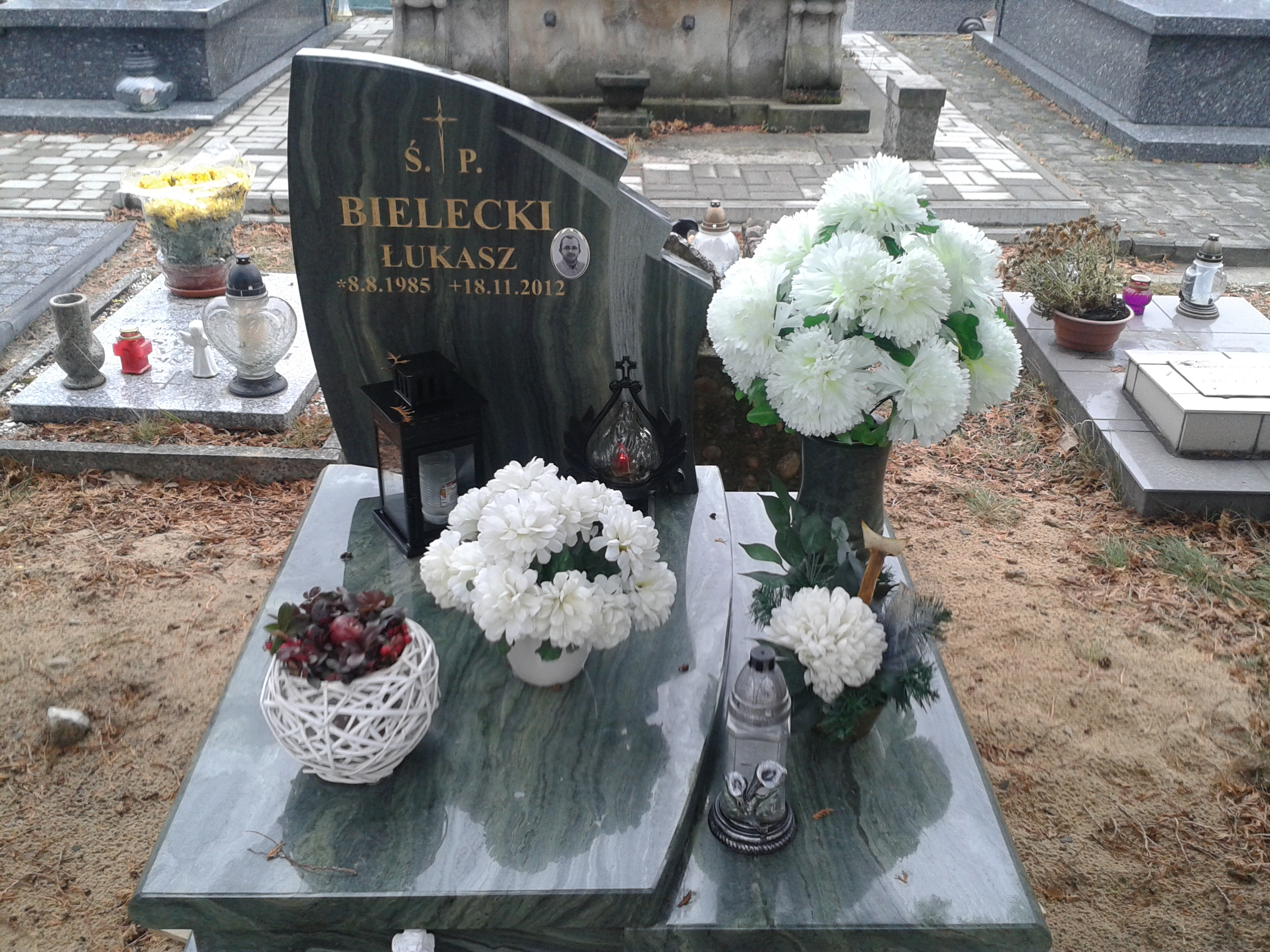 Grażyna Bielecka 1959 Skarżysko Kamienna - Grobonet - Wyszukiwarka osób pochowanych