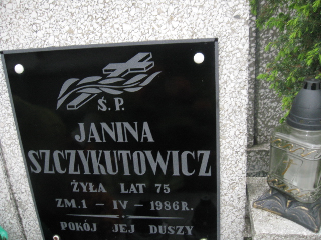 Janina Szczykutowicz Skarżysko Kamienna - Grobonet - Wyszukiwarka osób pochowanych