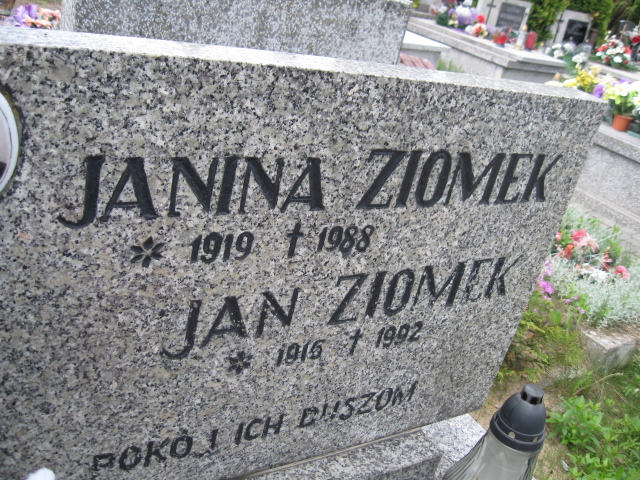 Jan Ziomek 1916 Skarżysko Kamienna - Grobonet - Wyszukiwarka osób pochowanych