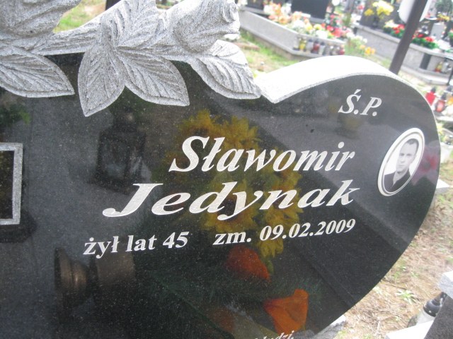 Sławomir Henryk Jedynak 1963 Skarżysko Kamienna - Grobonet - Wyszukiwarka osób pochowanych