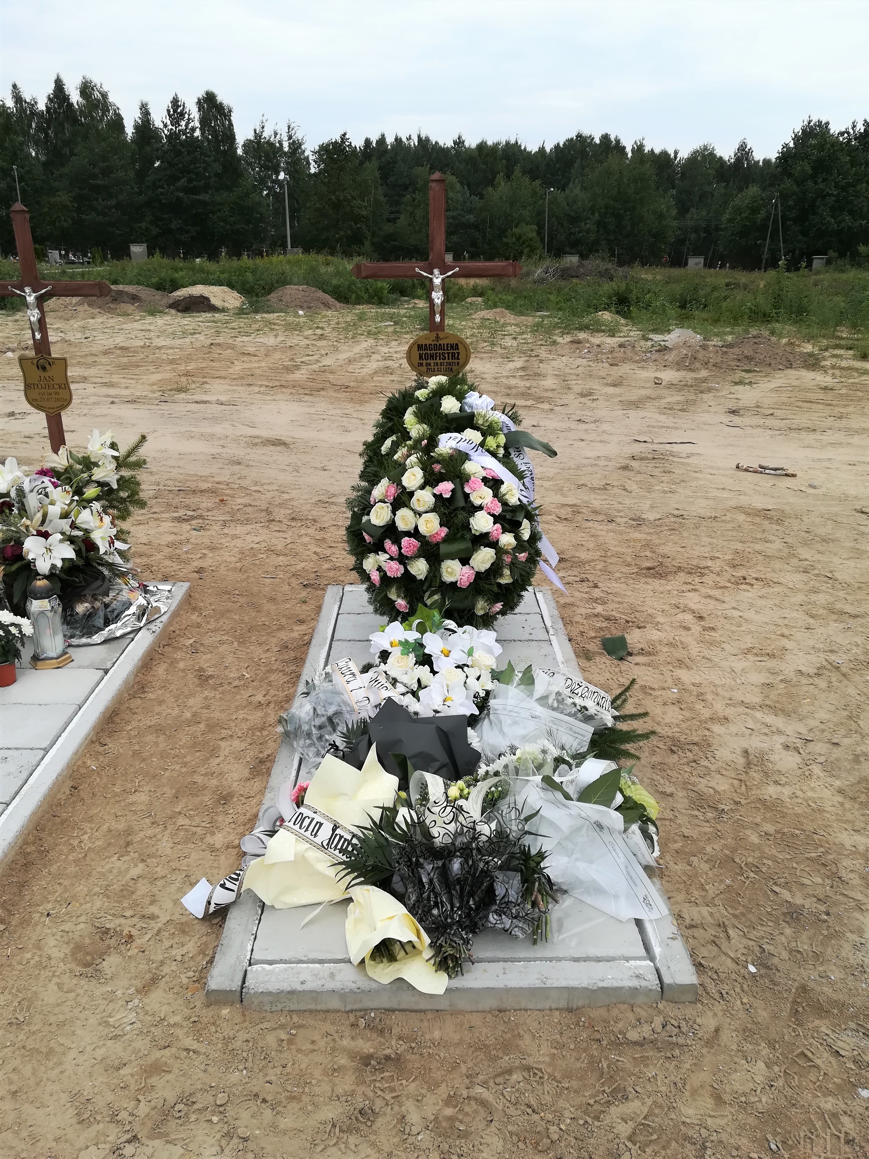 Roman Konfistrz 1950 Skarżysko Kamienna - Grobonet - Wyszukiwarka osób pochowanych