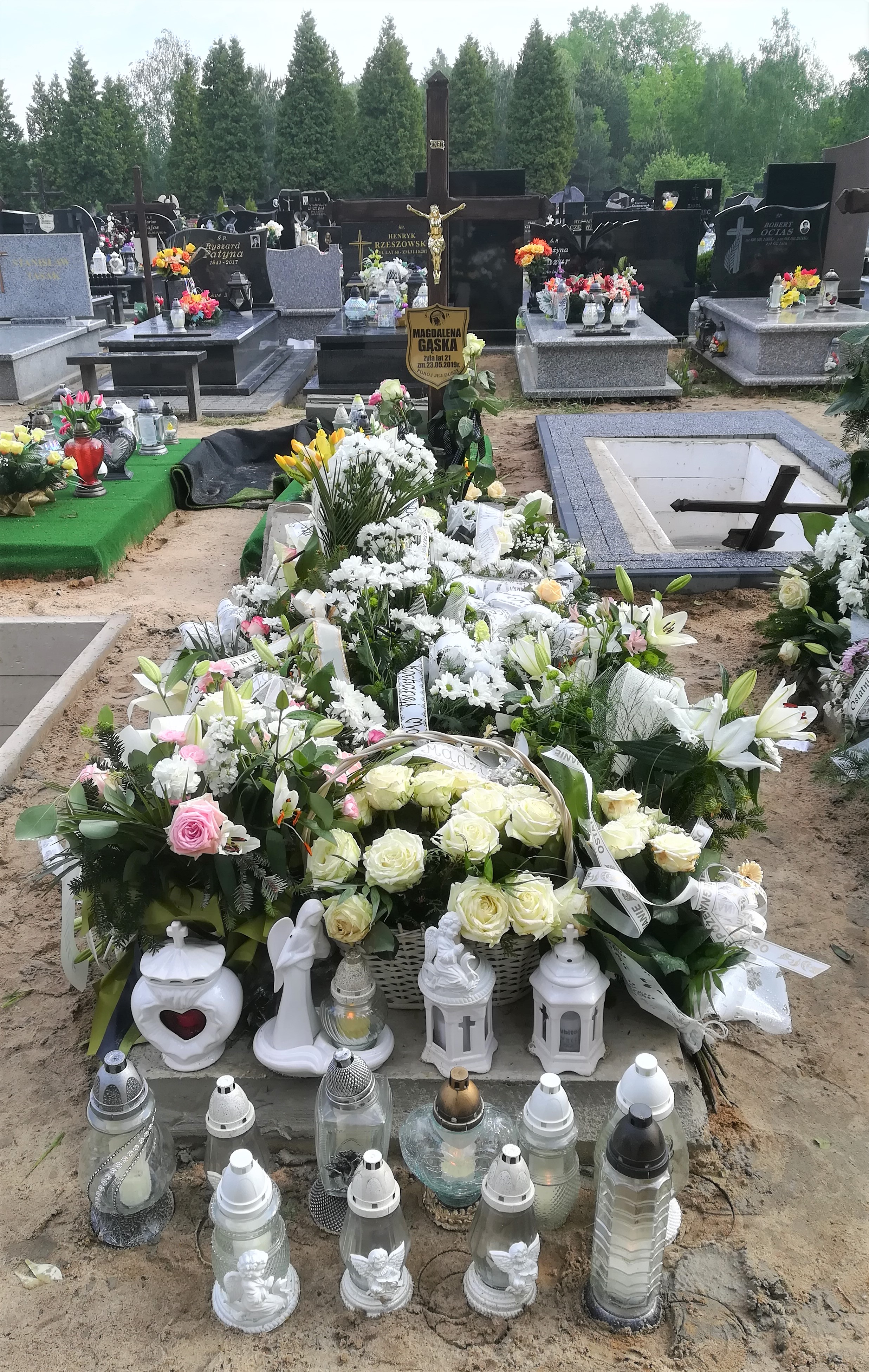 Magdalena Gąska 1998 Skarżysko Kamienna - Grobonet - Wyszukiwarka osób pochowanych