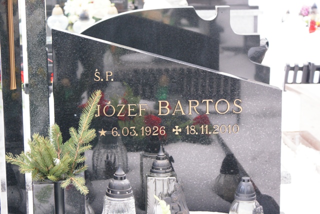 Krystyna Bartos 1938 Skarżysko Kamienna - Grobonet - Wyszukiwarka osób pochowanych